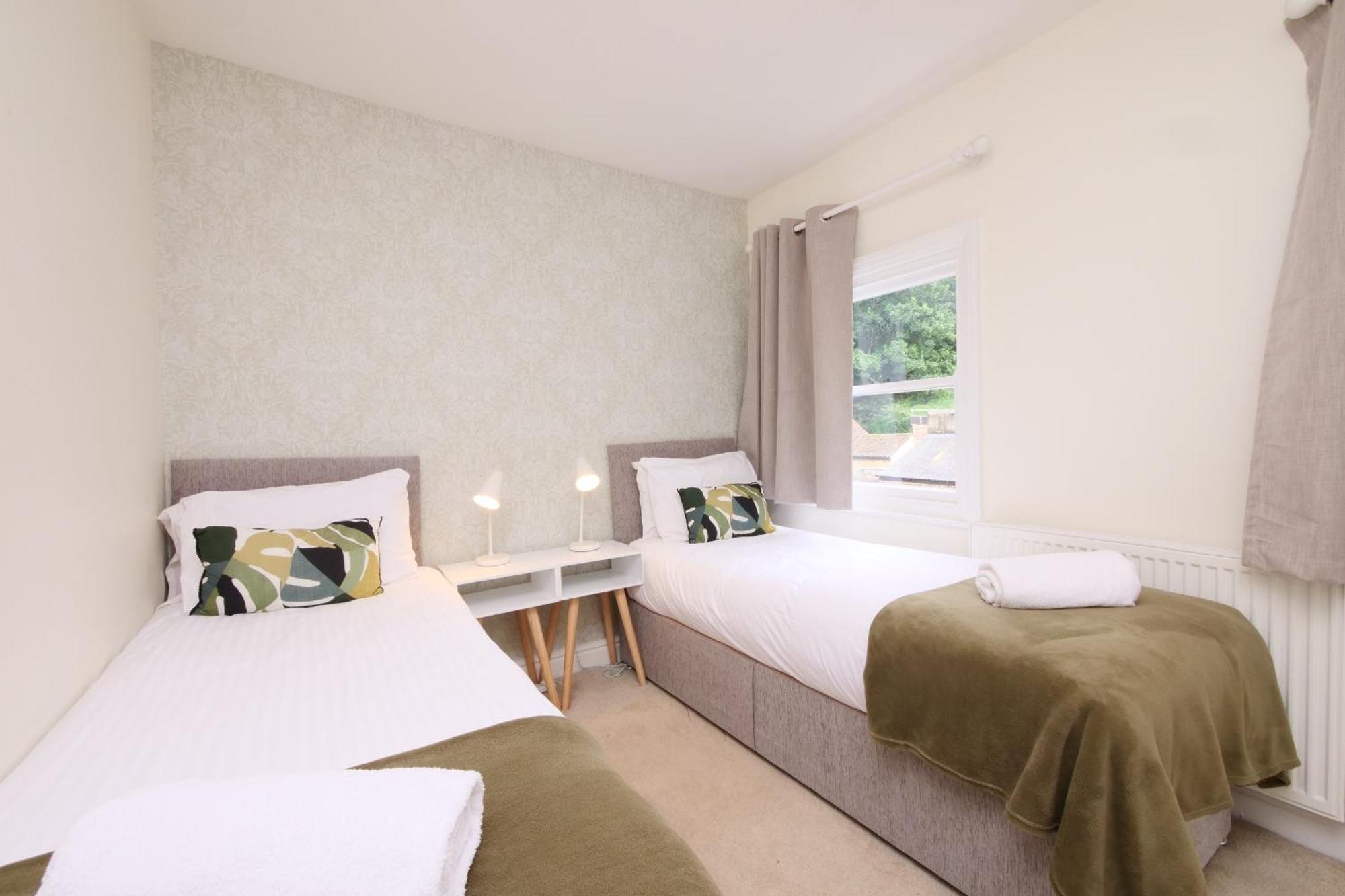 Fifth Quarter Apartment With Free Parking York Eksteriør billede